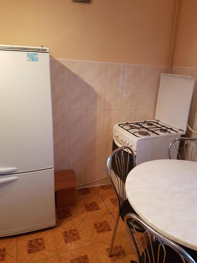 Квартира Подобово Біля Форуму Високий Замок Вулиця Хмельницького 61 Lviv Exteriör bild